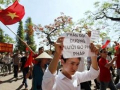 Trung Quốc phản pháo trong tranh chấp trên Biển Đông với Việt Nam