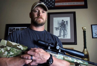 Cựu chiến binh Chris Kyle vừa bị bắn chết.