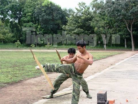 Bộ đội đặc công “lộ” tuyệt kỹ võ công