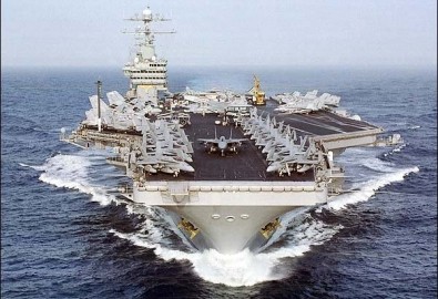 Tàu sân bay Mỹ trang bị vũ khí hạt nhân USS Eishenhower