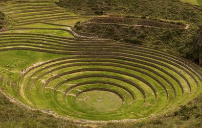 Quần thể ruộng bậc thang bí ẩn ở Peru