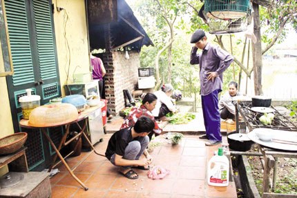 dai-gia-dinh-jpg-1363660582_500x0.jpg