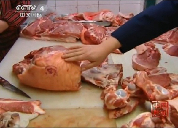 Trung Quốc: Thịt lợn phát quang trong bóng tối 3