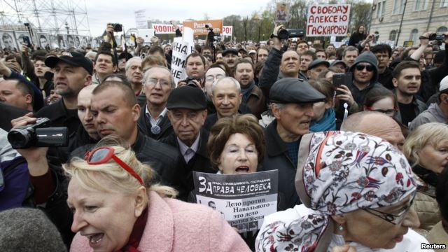 Dân Nga biểu tình chống Tổng thống Vladimir Putin