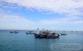 Tàu cá huyện lý sơn