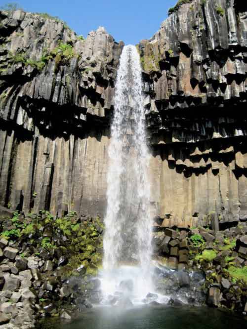 Những thác nước "kỳ lạ" nhất thế giới - 9