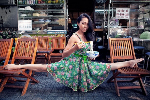 múa ba lê an-tuong-bo-anh-mua-ba-le-tren-duong-pho-sai-gon