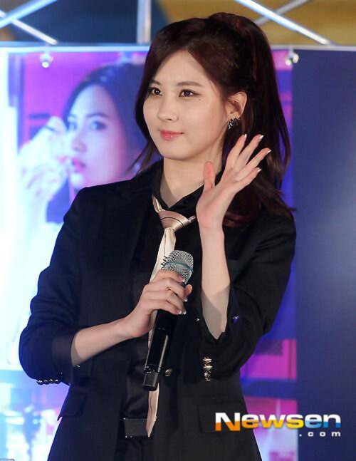 SNSD cá tính và xinh đẹp rạng rỡ trong sự kiện 16 SNSD cá tính và xinh đẹp rạng rỡ trong sự kiện 16