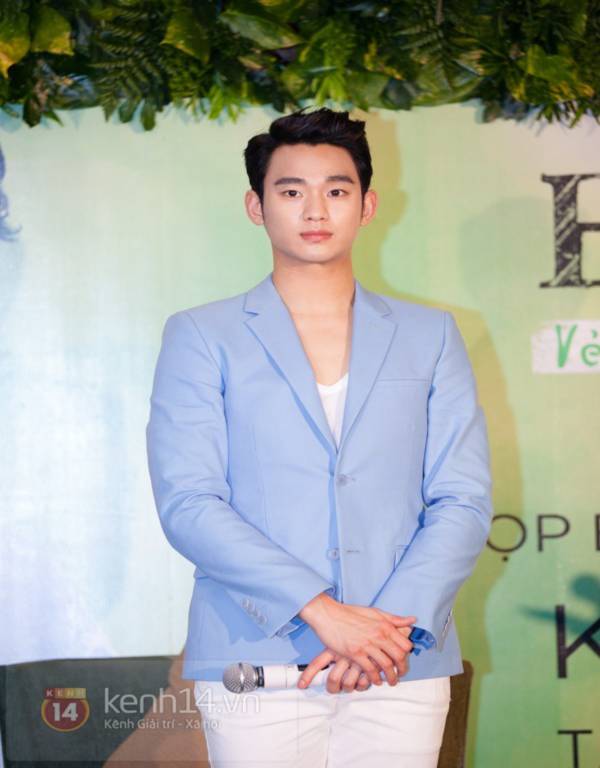 Fan Việt háo hức gặp Kim Soo Hyun tại buổi fan meeting 2