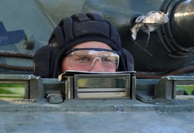 Lính Ukraine đã dựng các chốt chặn ở thành phố Sloviansk, miền đông nước này, nơi những người biểu tình đã chiếm các tòa nhà chính quyền.
