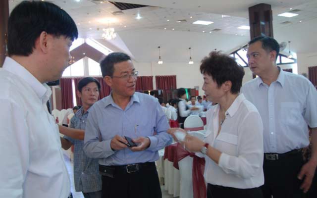 Ông Đinh Quốc Thái – Chủ tịch UBND tỉnh Đồng Nai gặp gỡ doanh nghiệp Ông Đinh Quốc Thái – Chủ tịch UBND tỉnh Đồng Nai gặp gỡ doanh nghiệp