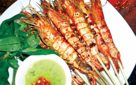 Tăng thêm giá trị cho trái ớt bằng cách chế biến thành một loại gia vị riêng. Ảnh: TL Tăng thêm giá trị cho trái ớt bằng cách chế biến thành một loại gia vị riêng. Ảnh: TL