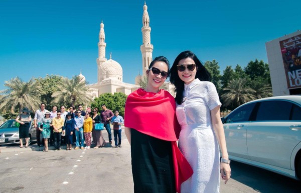 Dàn sao Việt đội nắng dạo chơi thành phố siêu sang Dubai 7 Dàn sao Việt đội nắng dạo chơi thành phố siêu sang Dubai 7