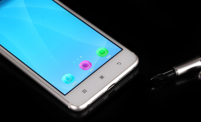 Lenovo S90