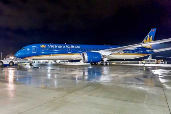 Cận cảnh Boeing 787 đầu tiên của Vietnam Airlines xuất xưởng tại Mỹ