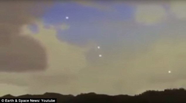 Lại phát hiện UFO nhảy múa trên bầu trời Mỹ