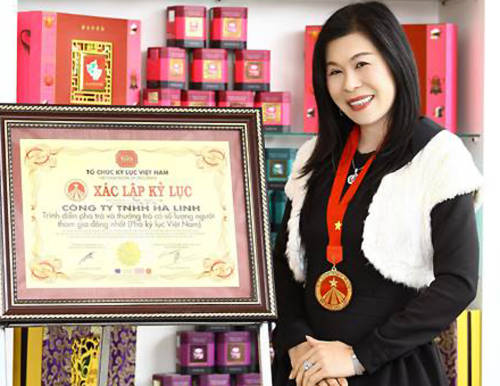 Bà Linh là chủ doanh nghiệp trà lớn nhất Việt Nam. Ảnh: NLĐ