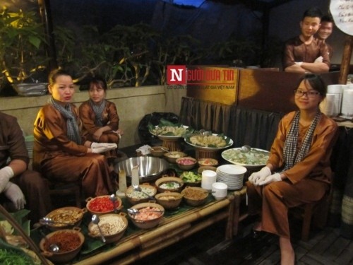 Chuyện người Tây mê mẩn ăn Tết Việt ở Đà Nẵng - Ảnh 12