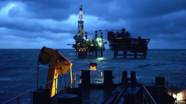 Dàn khoan thăm dò dầu khí của CNOOC ở vịnh Bột Hải.