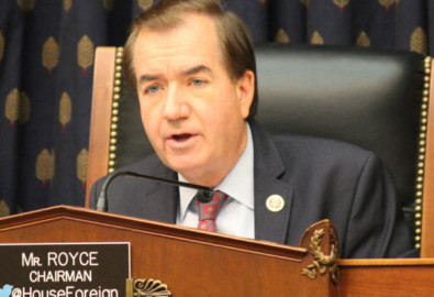 Chủ tịch Ed Royce phát biểu chấp thuận Nghị quyết của Ủy ban Đối ngoại nhằm lên án tội ác mổ cướp nội tạng đang diễn ra ở Trung Quốc Đại Lục, đặc biệt là vấn đề mổ cướp tạng học viên Pháp Luân Công và các tù nhân lương tâm khác.
