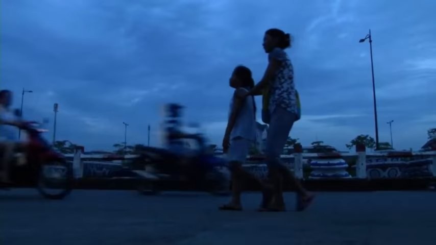 Khắp con phố ở Hiệp Bình Chánh đều có dấu chân của Trúc Vy. Con đường tương lai nào sẽ dành cho em?
