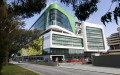Bệnh viện nhi Perth trị giá hơn 1,2 tỉ đô la Úc bị phát hiện có các tấm lót trần chứa amiăng gây ung thư - Ảnh: Chính phủ Australia