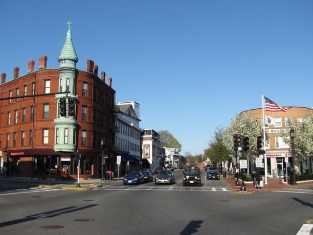 Medford, Massachusetts, quê hương của Bloomberg