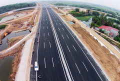 Nếu cao tốc Bắc - Nam hoàn thành, cả nước sẽ có 2.600 km đường cao tốc. Ảnh: Giang Huy - vnexpress.net