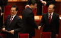 Cựu lãnh đạo Đảng Cộng sản Trung Quốc Hồ Cẩm Đào, đương nhiệm Đảng Tập Cận Bình, và cựu Thủ tướng Trung Quốc Ôn Gia Bảo tại Đại lễ đường Nhân dân ở Bắc Kinh vào ngày 3/3/2013. (Feng Li / Getty Images)