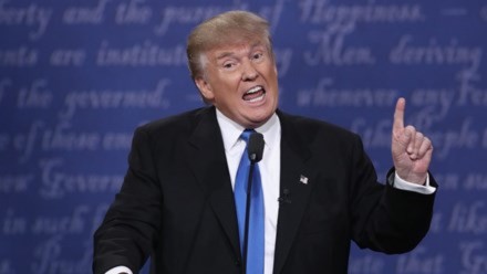 Kết quả hình ảnh cho Trump chỉ trích việc kiểm phiếu lại là 'lừa đảo'