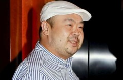 Ông Kim Jong-nam, người bị nghi là qua đời do em trai Kim Jong un khét tiếng của mình ám sát vào 13/2. (THE STAR)