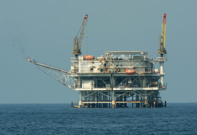 Việt Nam đã đồng ý trả khoảng một tỷ đô-la cho hai công ty dầu khí quốc tế sau khi hủy các hoạt động ở Biển Đông sau áp lực từ Trung Quốc. (Ảnh: Getty Images)
