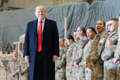 Tổng thống Trump thăm binh sỹ Mỹ tại Afghanistan ngày 28/11/2019. (Ảnh: White House)