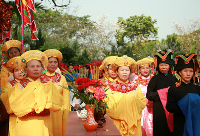 Một nghi thức trong lễ tế tại Lễ hội đền Hoàng Công Chất. (Ảnh: Điện Biên TV, Dienbientv.vn)